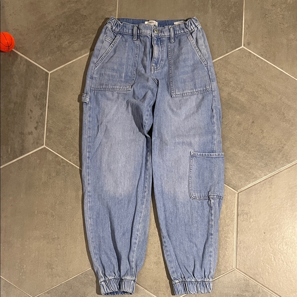 Forever 21 Light Blue Ankle Cargo Jogger Jeans 24
